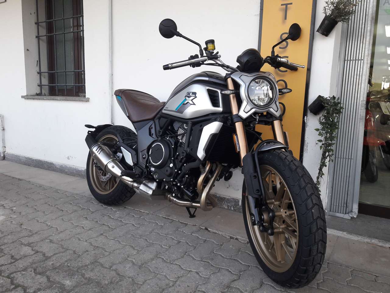 CFMOTO 700 CL-X CLX 700 HERITAGE CORAL GREY EURO5