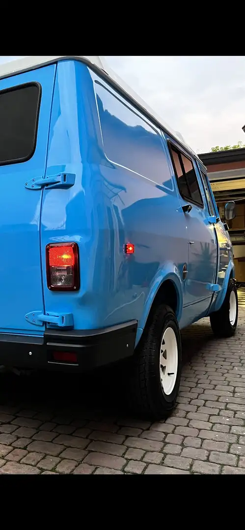 Bedford CF2 van almo fulltime - 1