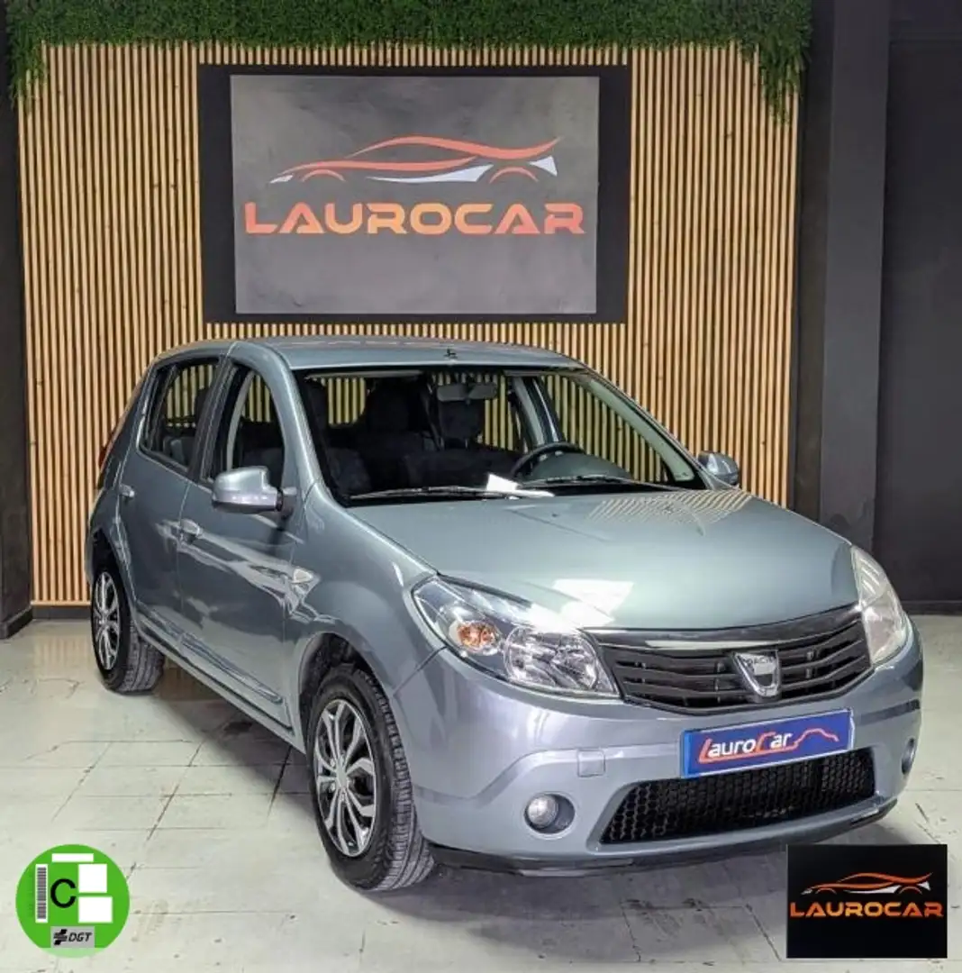 Dacia Sandero 1.6 Laureate Gris - 2