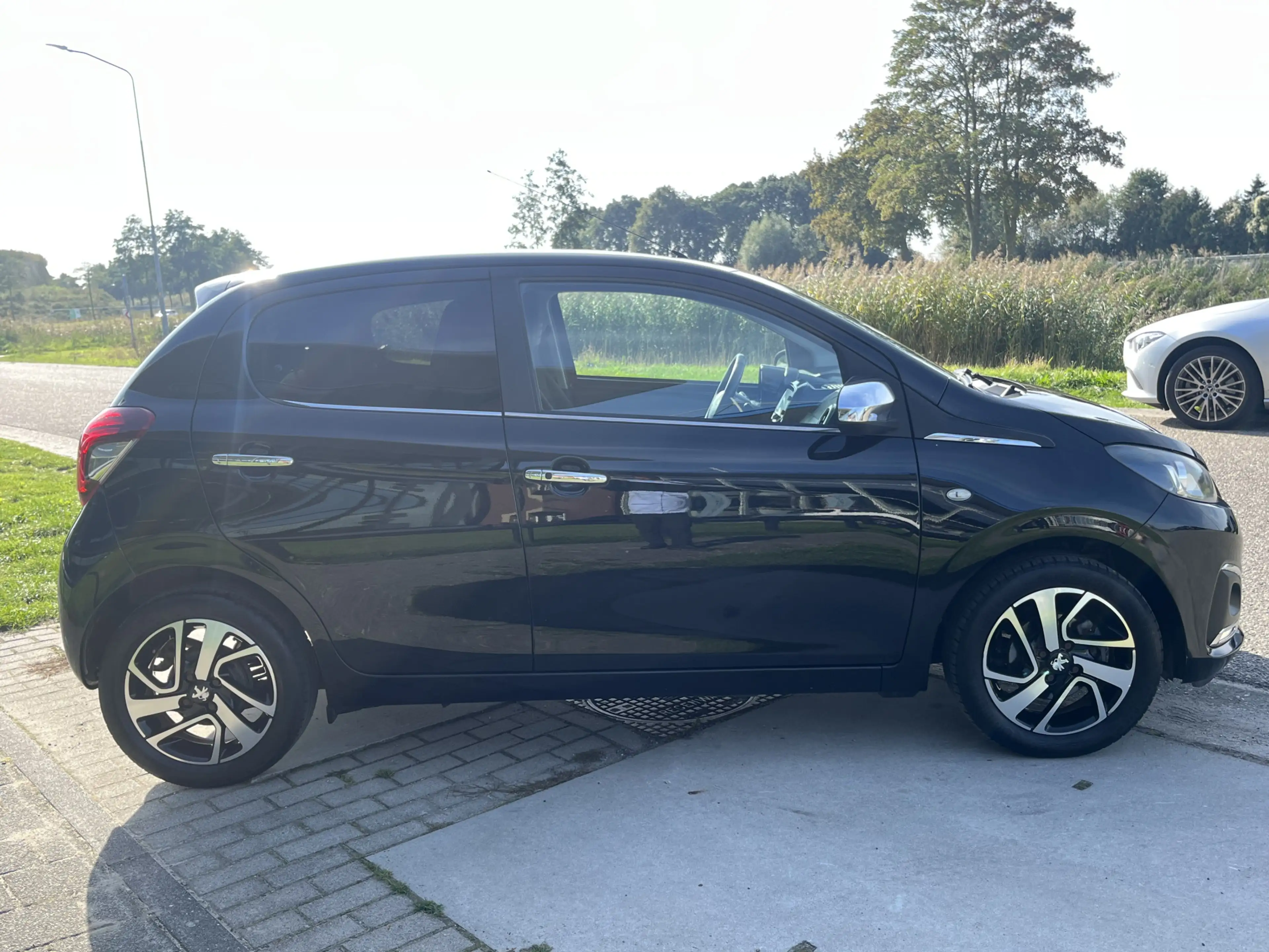 Peugeot 108 1.0 e-VTi Première / Camera / Elek.Ramen V / Keyle — photo 10