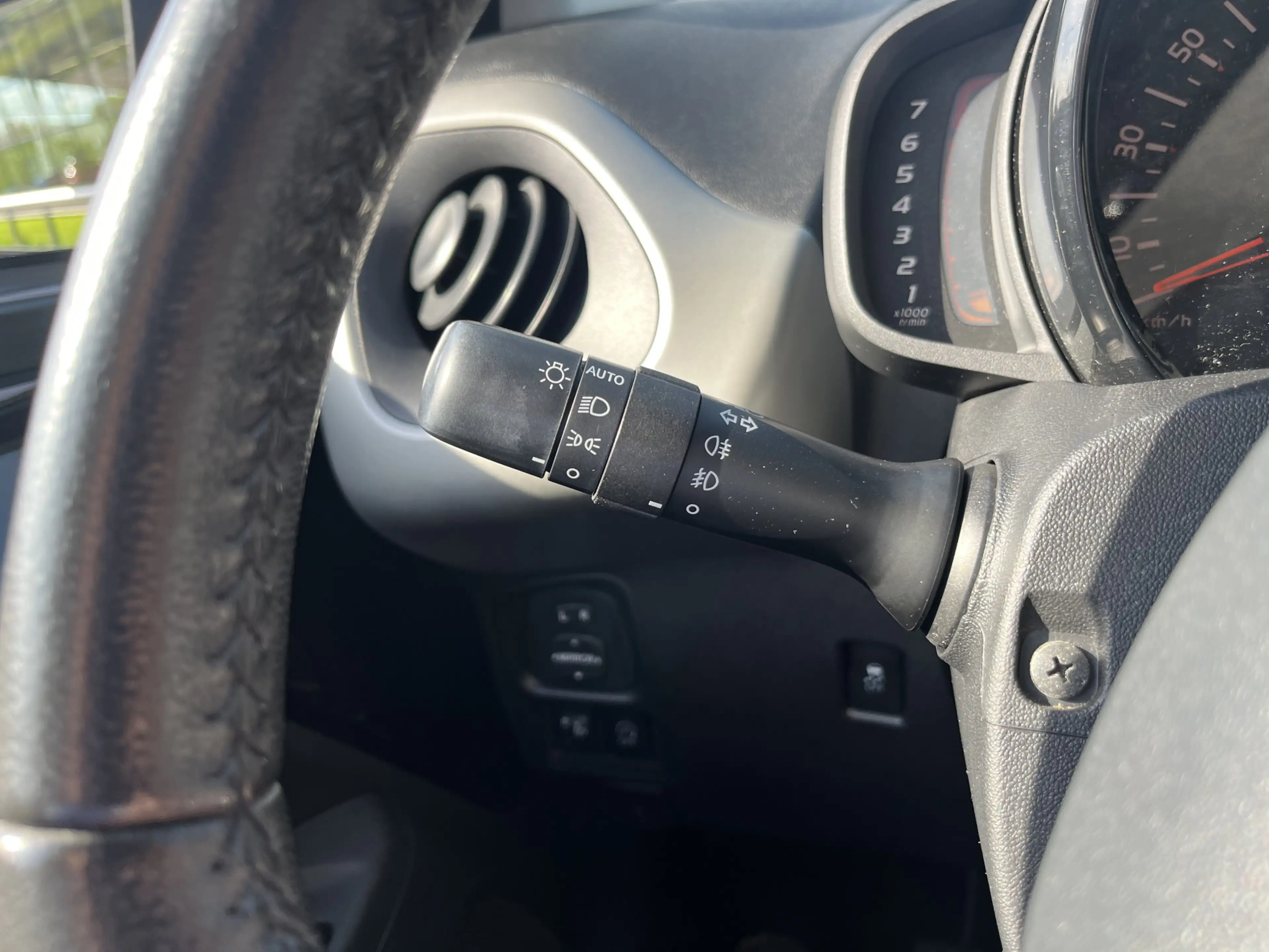 Peugeot 108 1.0 e-VTi Première / Camera / Elek.Ramen V / Keyle — photo 21
