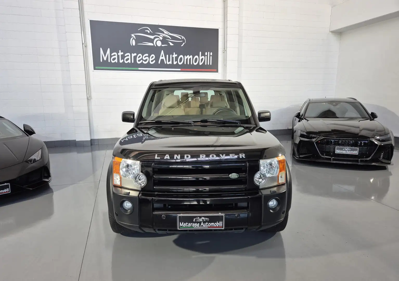 Land Rover Discovery TDV6 XS 2.7cc 190cv Automatico 7posti GancioTraino Nero - 2