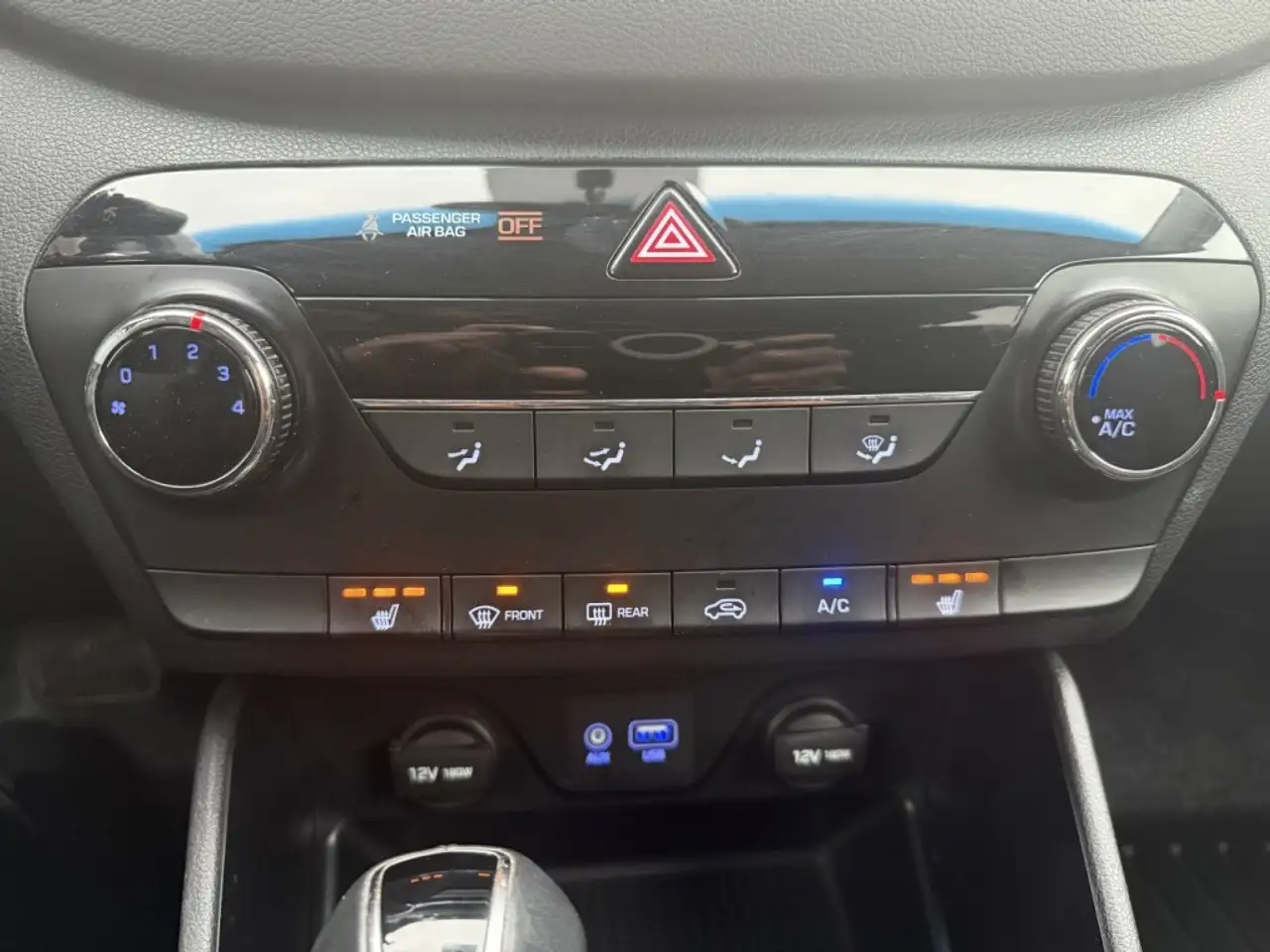 Hyundai TUCSON снимка Hyundai TUCSON
