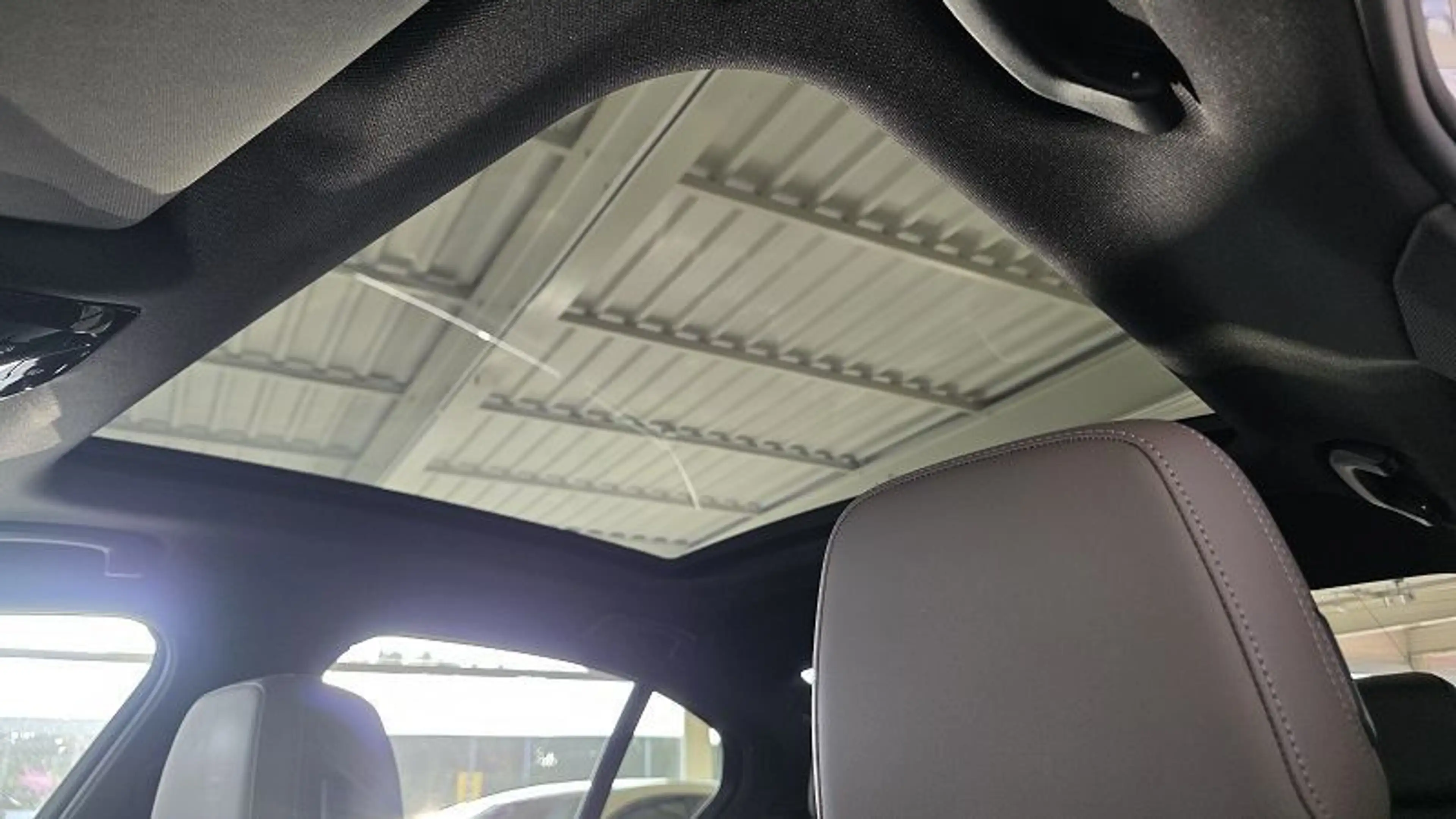 BMW i5 40 eDrive M Sport Pan*LED*Nav*Kam+Park*Sound — photo 15