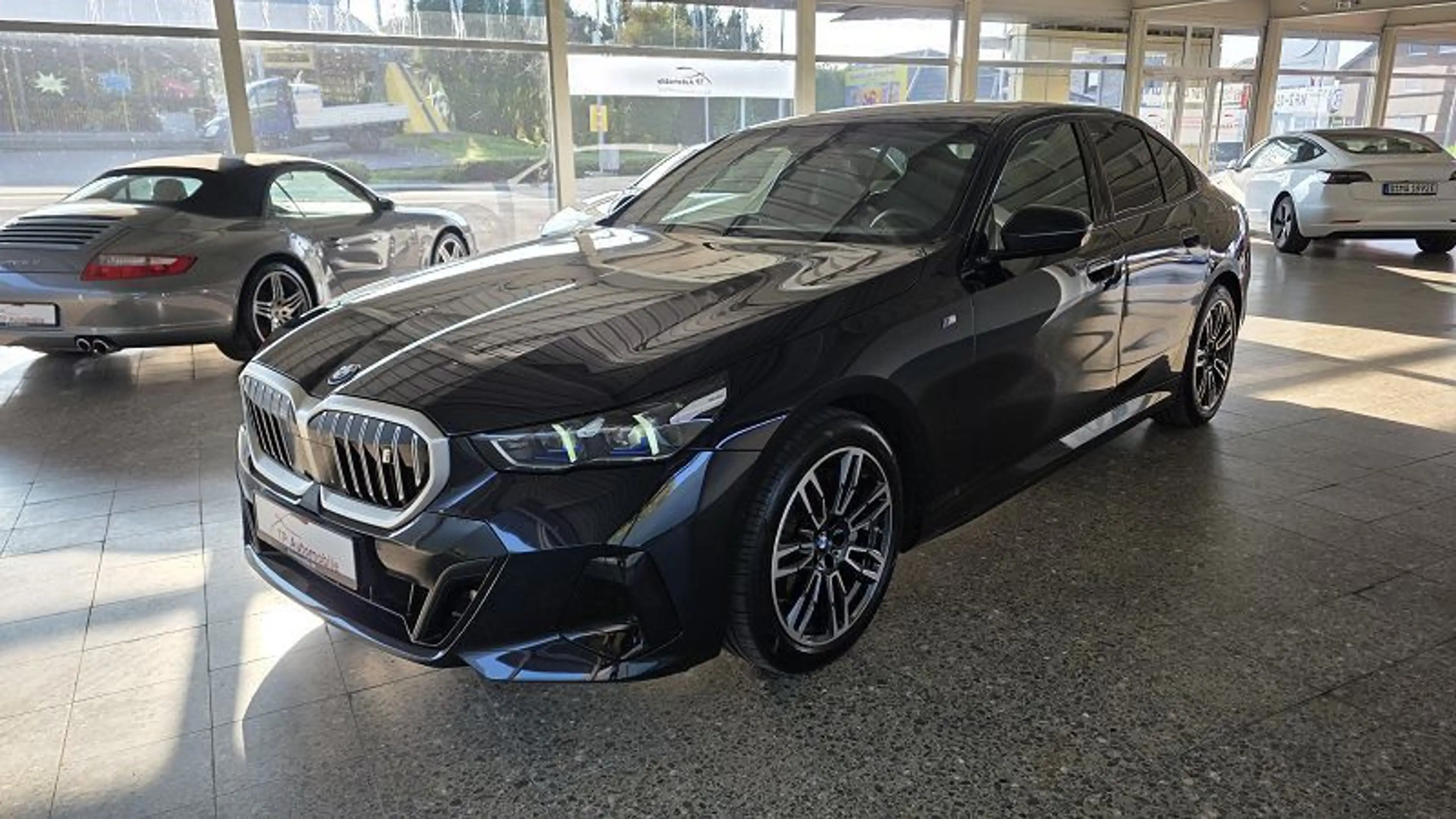 BMW i5 40 eDrive M Sport Pan*LED*Nav*Kam+Park*Sound