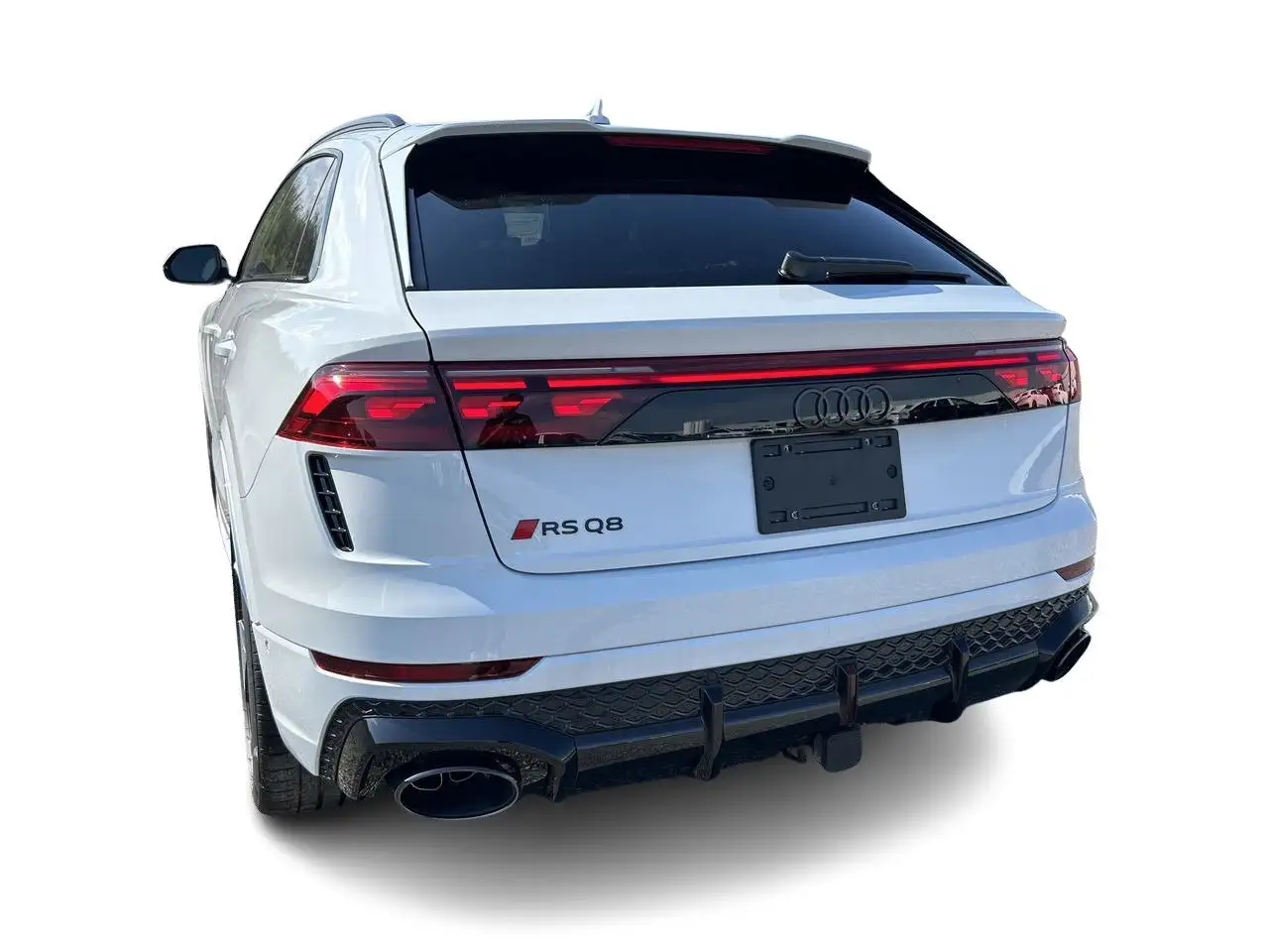 Audi RS Q8 снимка Audi RS Q8
