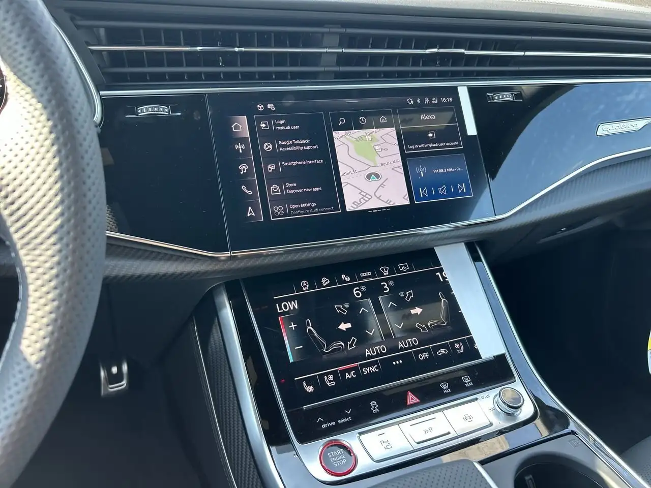 Audi RS Q8 снимка Audi RS Q8