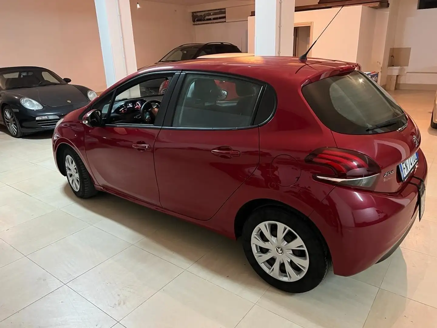 Peugeot 208 5p 1.6 bluehdi Allure 75cv - 1