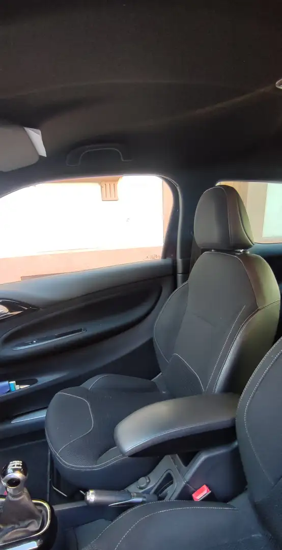 Citroen DS3 DS3 e-HDi 90 So Chic - 2