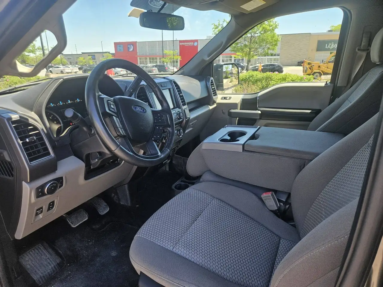 Ford F 150 снимка Ford F 150