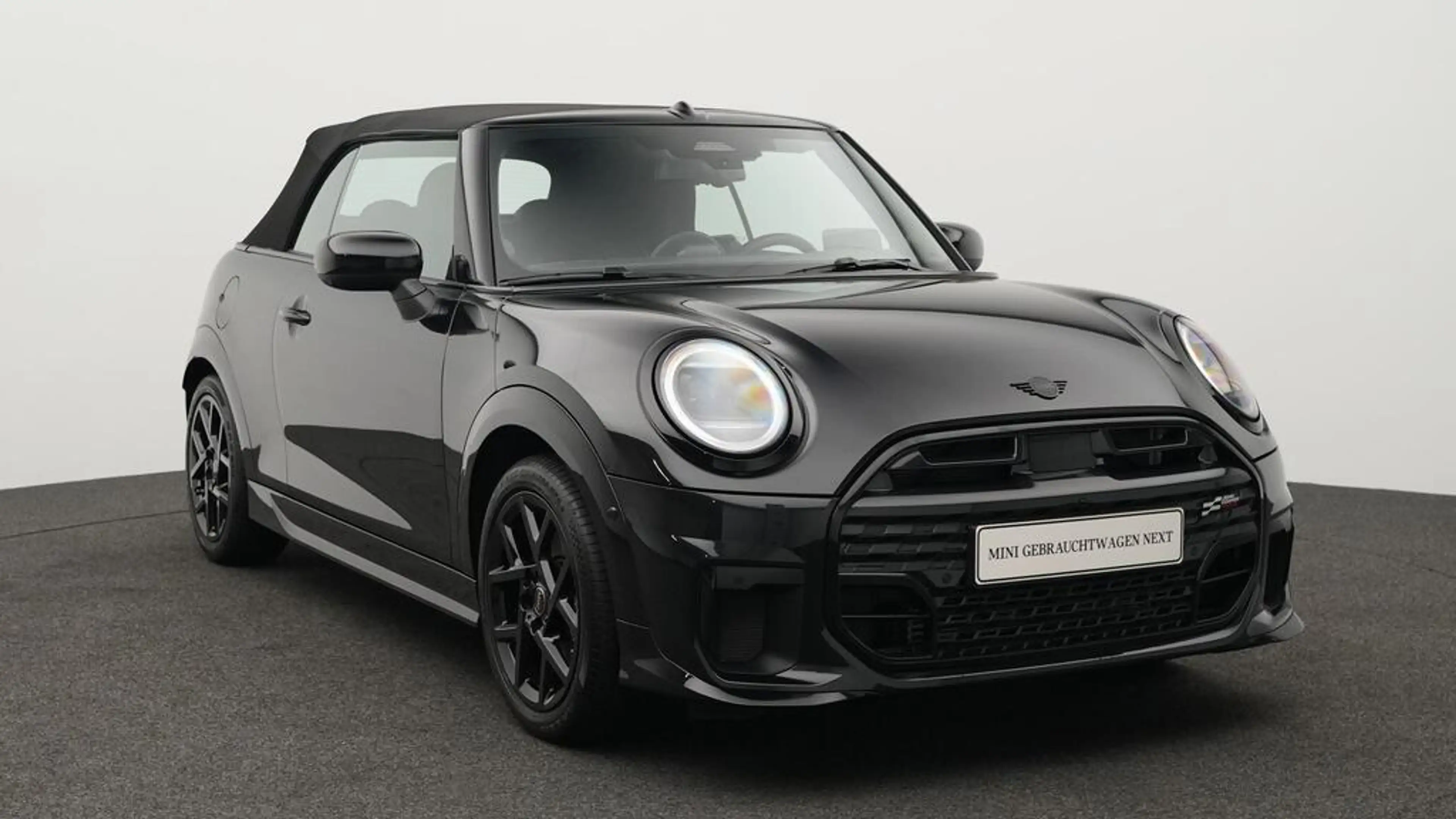MINI Cooper C Cabrio John Cooper Works Trim — photo 15