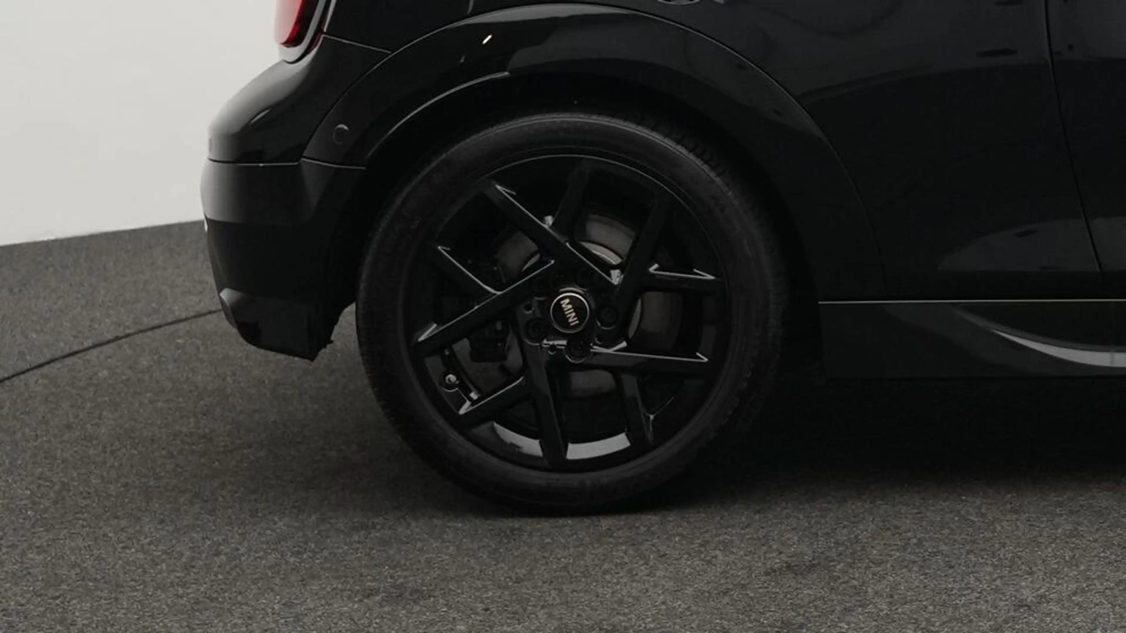 MINI Cooper C Cabrio John Cooper Works Trim — photo 13