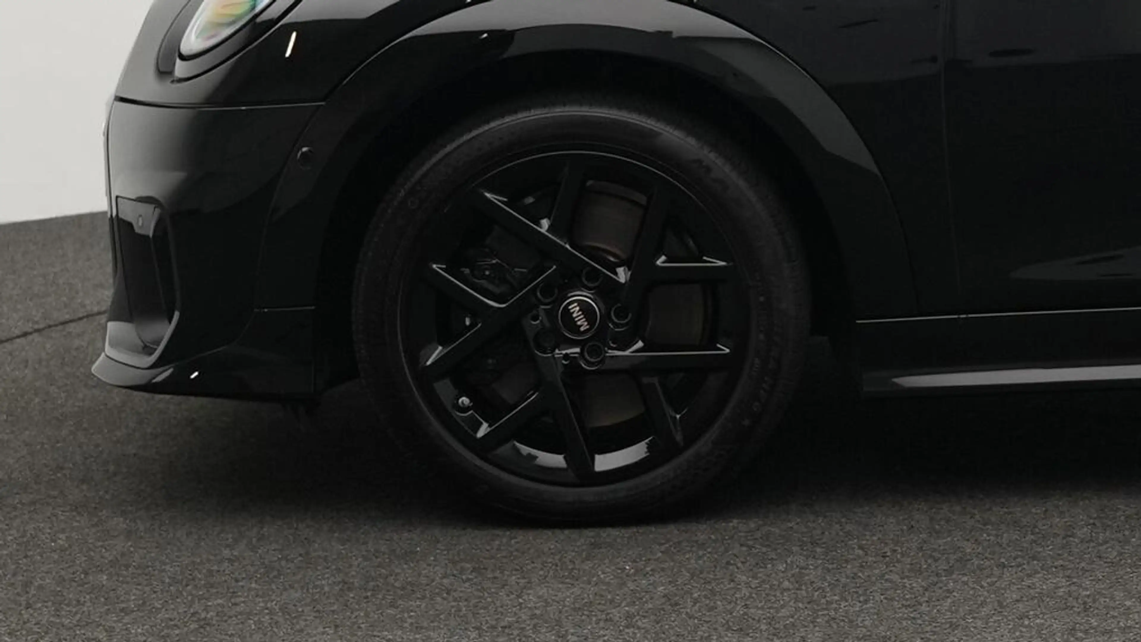 MINI Cooper C Cabrio John Cooper Works Trim — photo 10