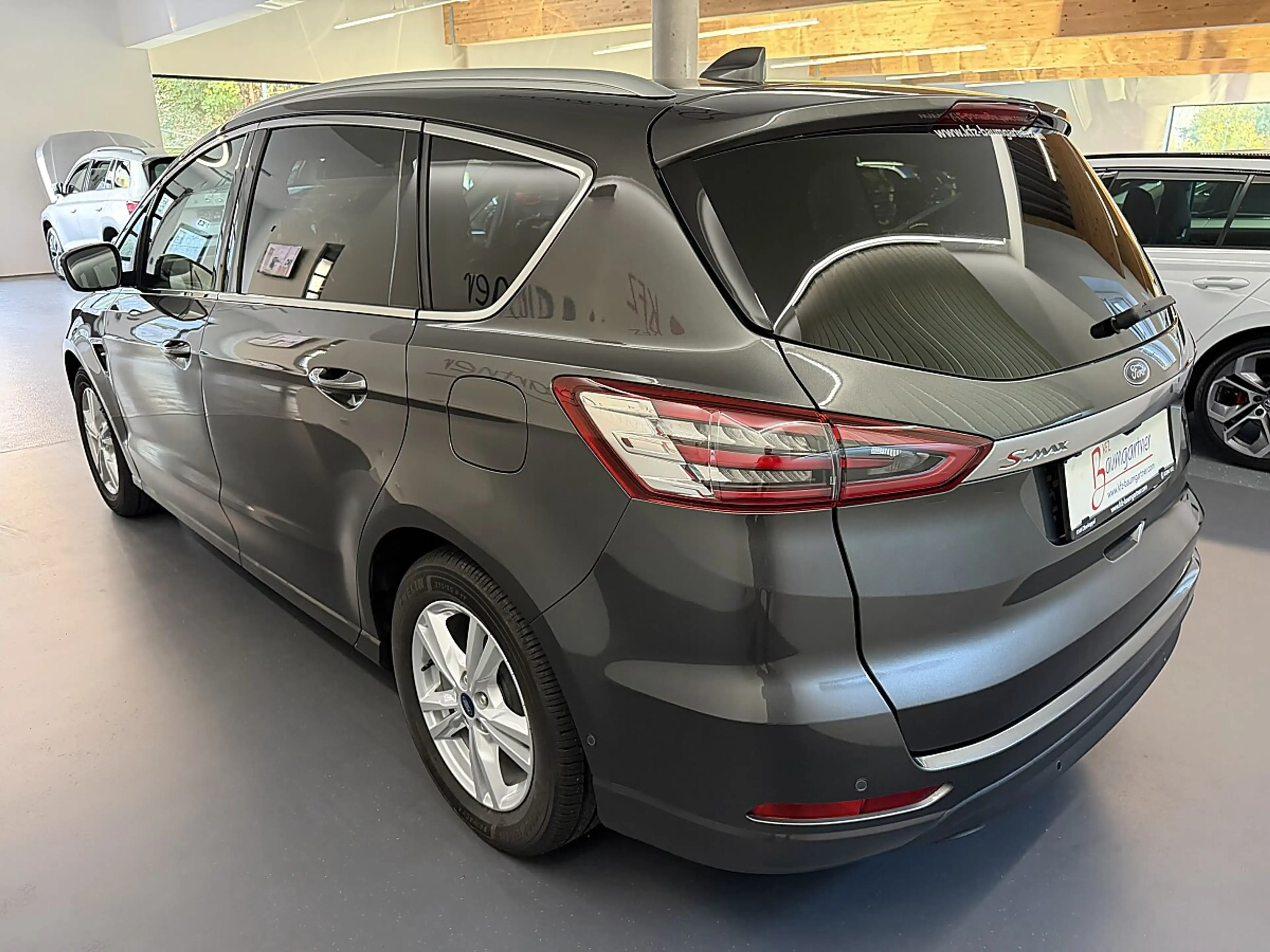 Ford S-Max S-MAX Titanium 2.0TDCi Aut. *NAVI*Sitzheizung*V... — photo 5