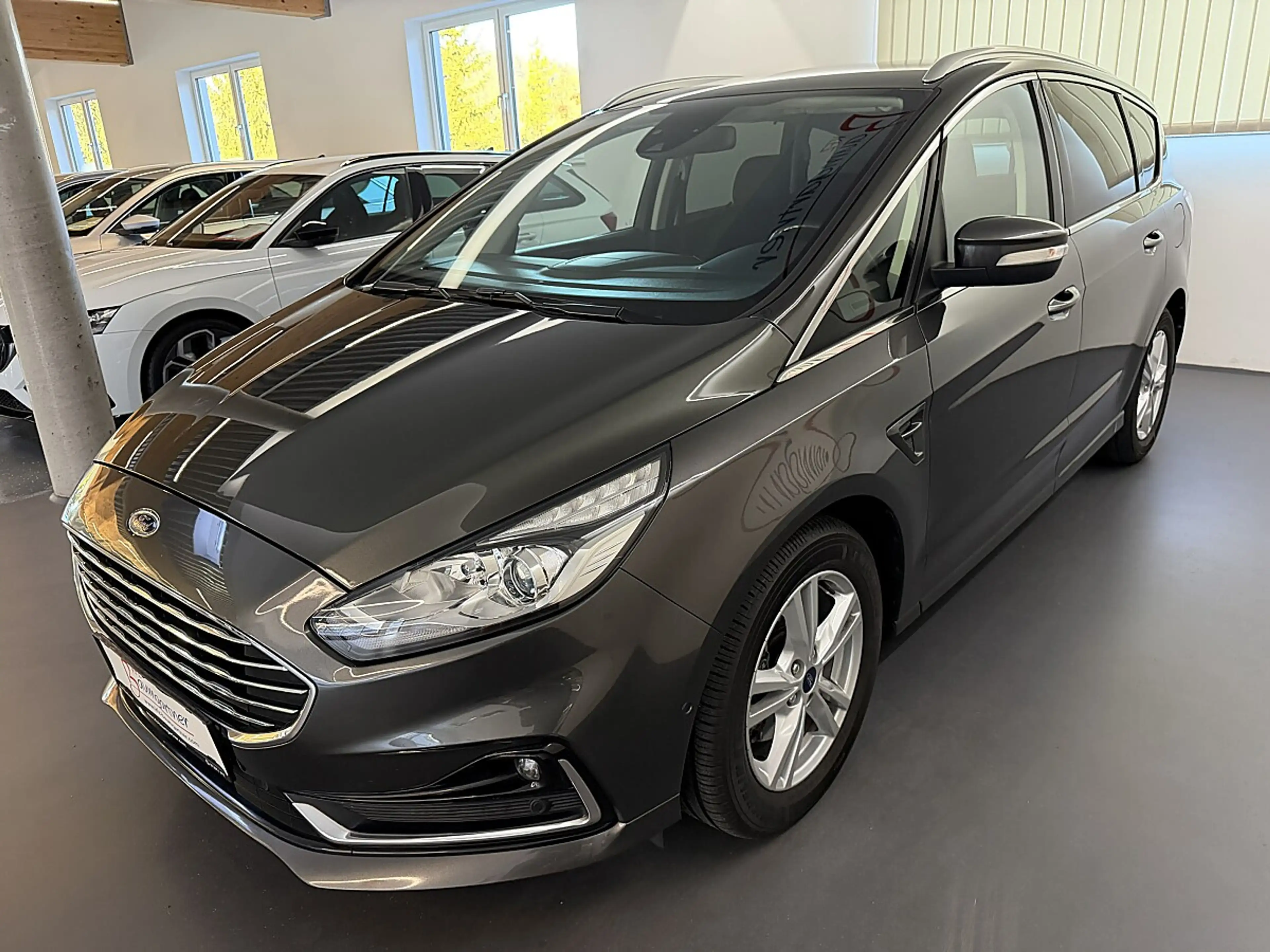 Ford S-Max S-MAX Titanium 2.0TDCi Aut. *NAVI*Sitzheizung*V... — photo 2