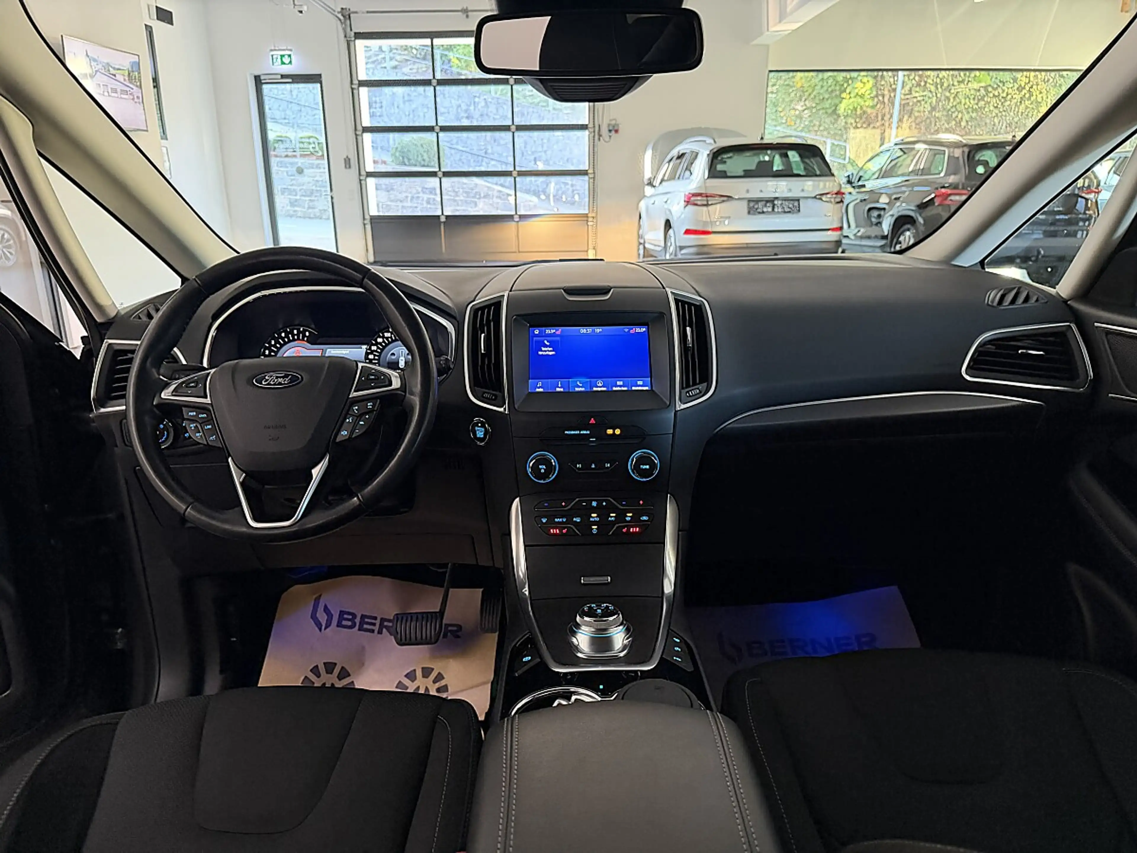 Ford S-Max S-MAX Titanium 2.0TDCi Aut. *NAVI*Sitzheizung*V... — photo 10