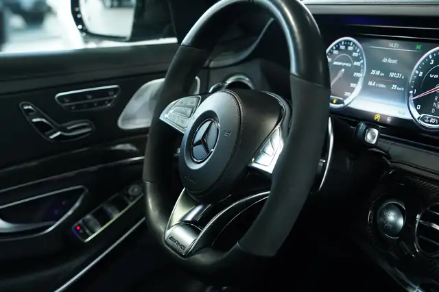 Mercedes-Benz Unknown Model view 10