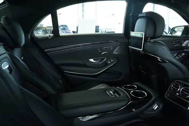 Mercedes-Benz Unknown Model view 15