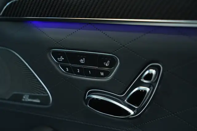 Mercedes-Benz Unknown Model view 14