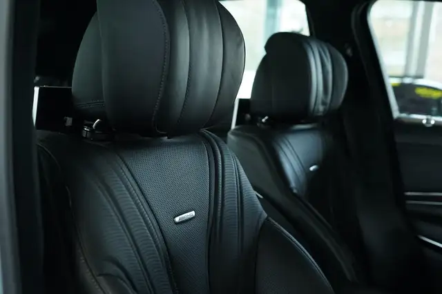 Mercedes-Benz Unknown Model view 8