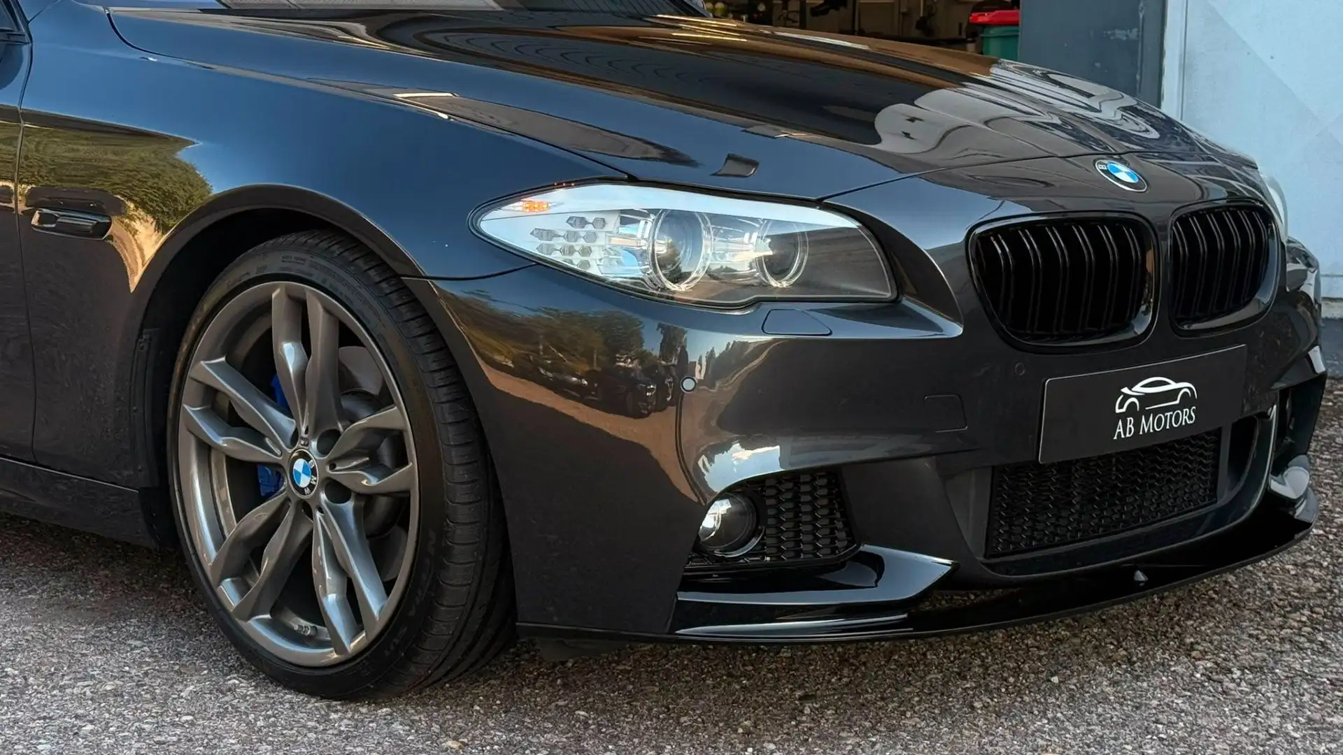 BMW 525 - 525d DPF Grau - 2
