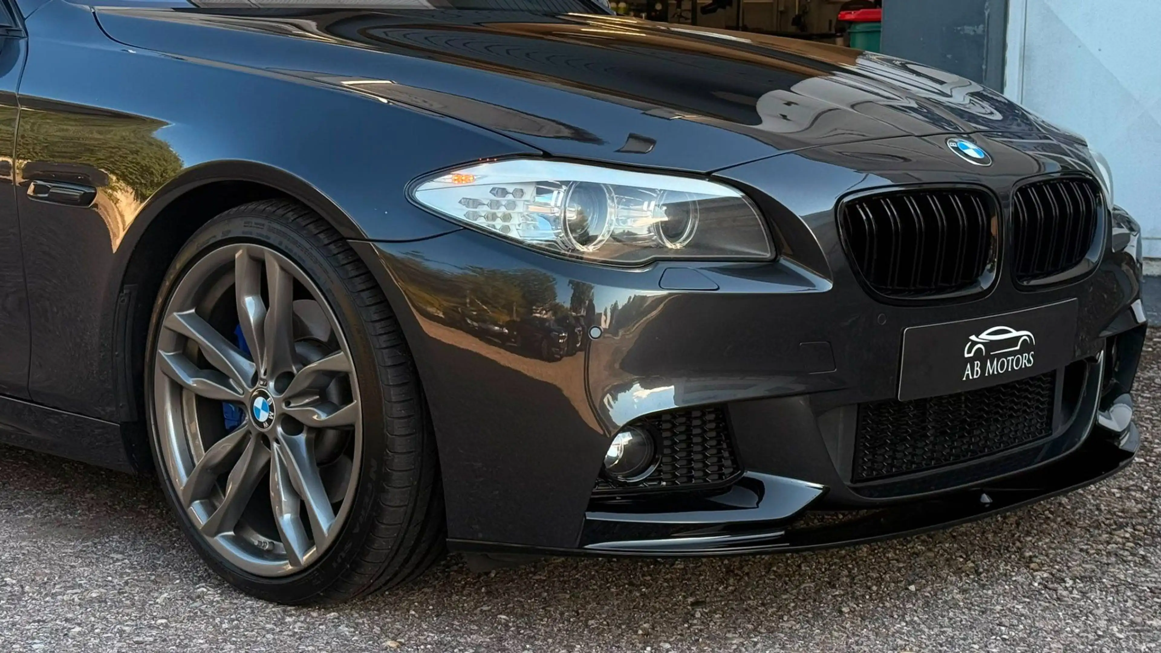 BMW 525 - 525d DPF — photo 2