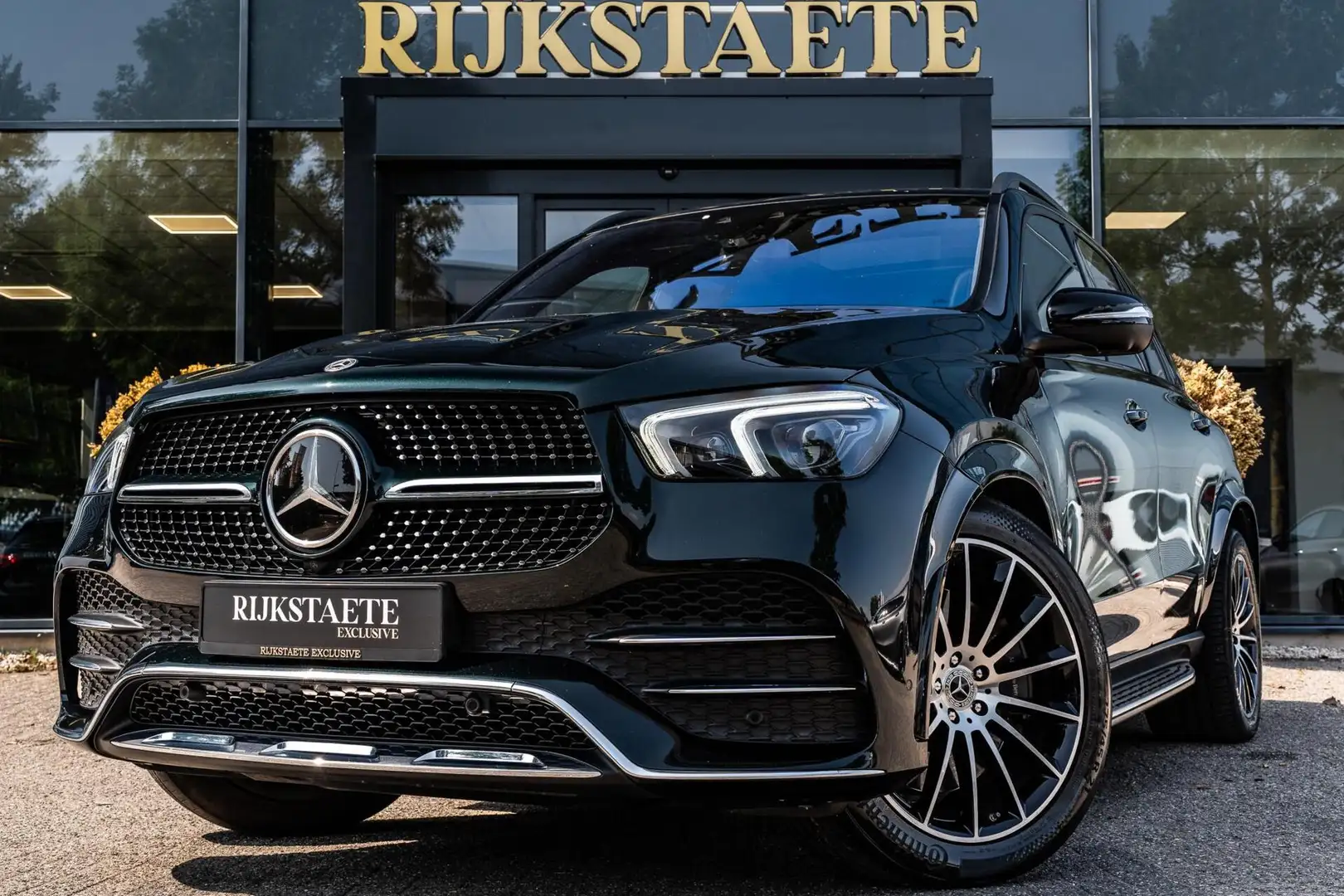 Mercedes-Benz GLE 350 e 4MATIC AMG|PANO|MASSAGE|TREKHAAK Grün - 1