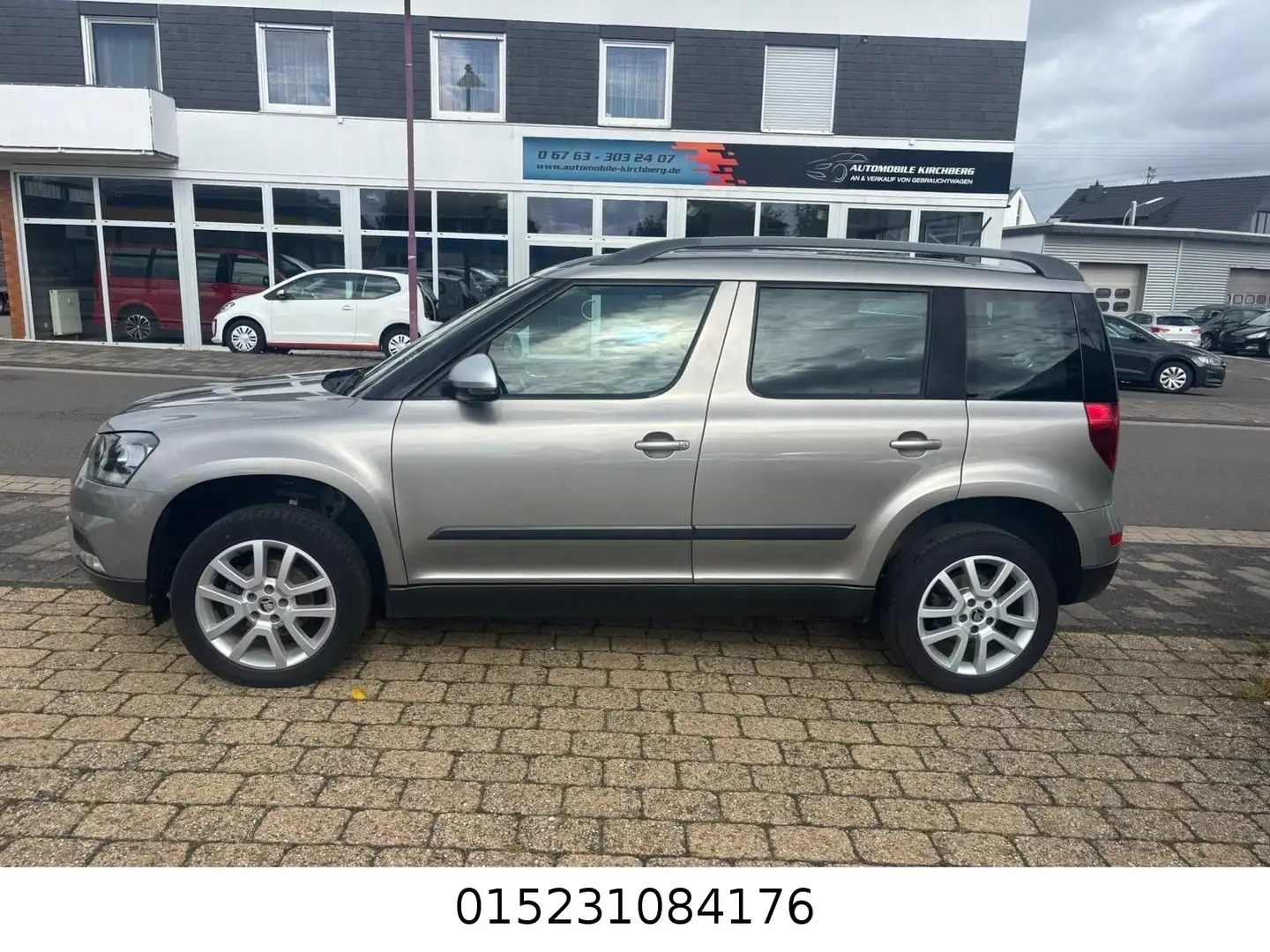 Skoda Yeti Elegance Outdoor+Klimaaut.+Tempomat+AHK+2HD Beige - 2