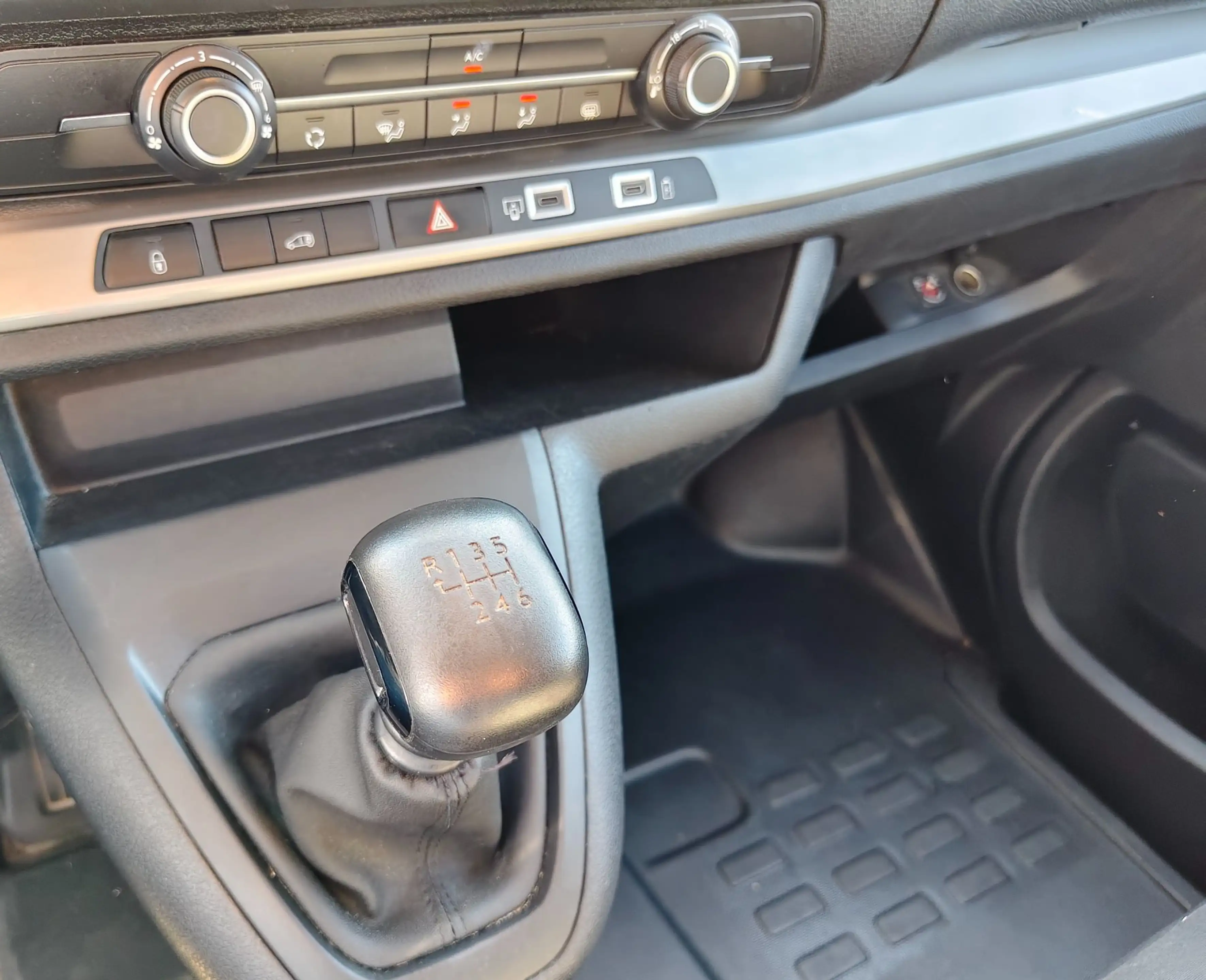 Opel Vivaro VIVARO KASTEN DIESEL BlueHDI 145 S&S XL — photo 14