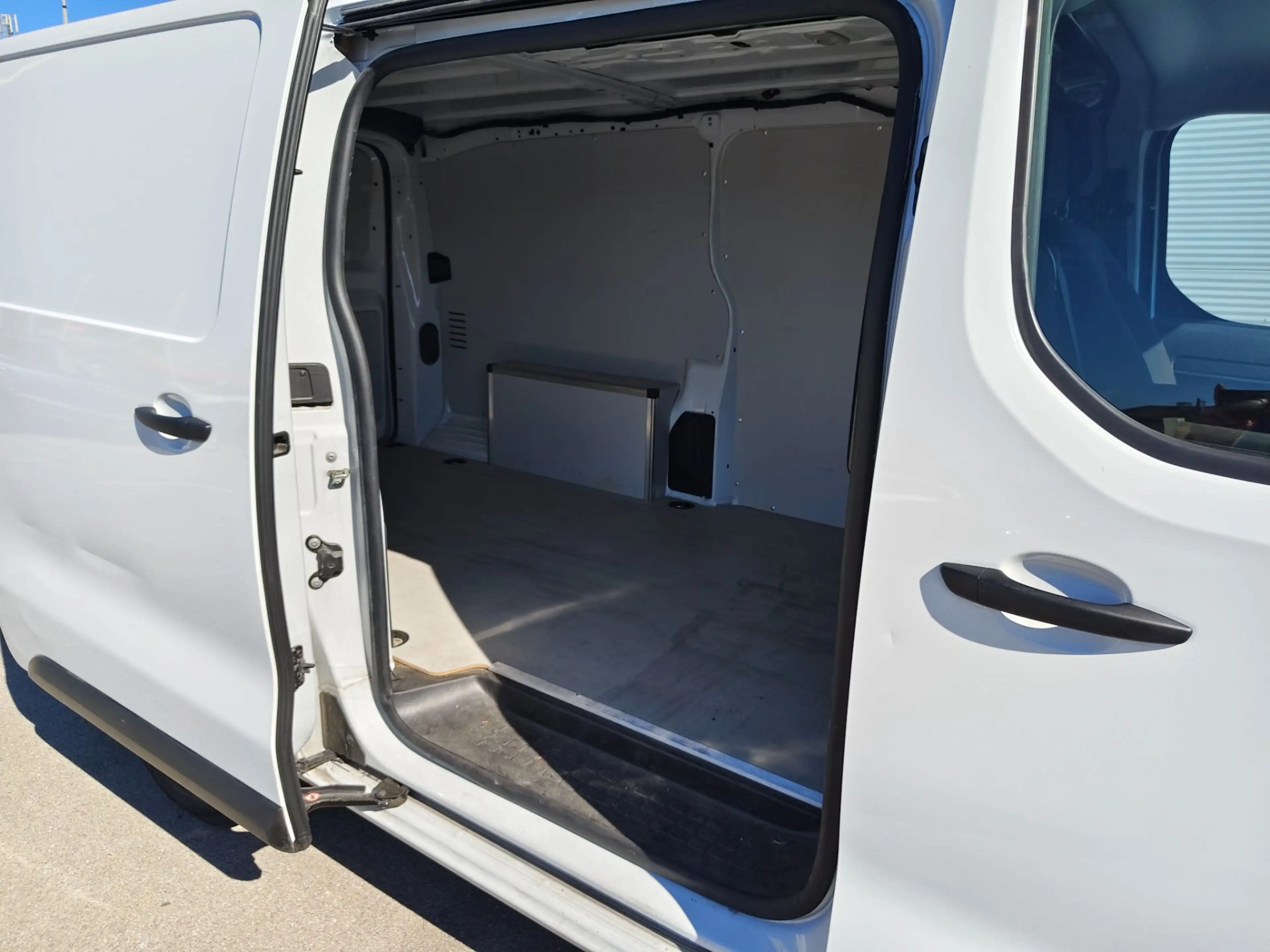 Opel Vivaro VIVARO KASTEN DIESEL BlueHDI 145 S&S XL — photo 8
