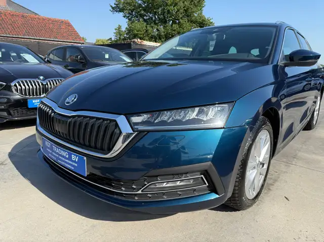 Skoda Octavia view 10