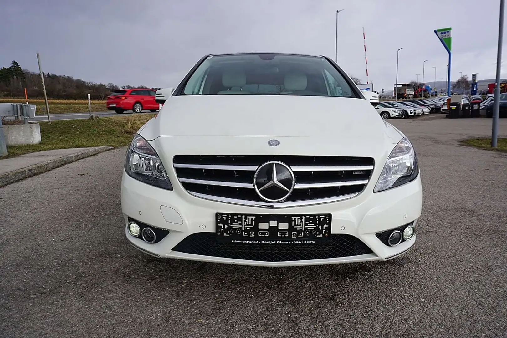 Mercedes-Benz B 180 CDI BlueEfficiency DPF Weiß - 1