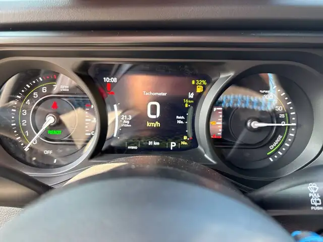 Jeep Wrangler view 9