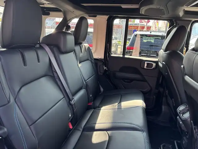 Jeep Wrangler view 12