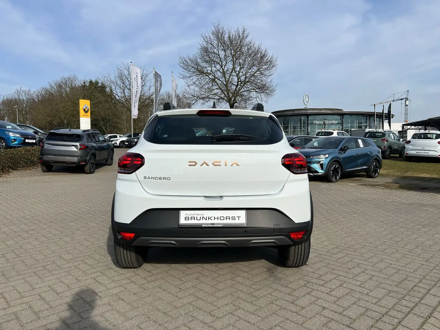 Dacia Sandero Stepway TCe 100 ECO-G Extreme+ SHZ+Navi+Klimaauto Weiß - 2