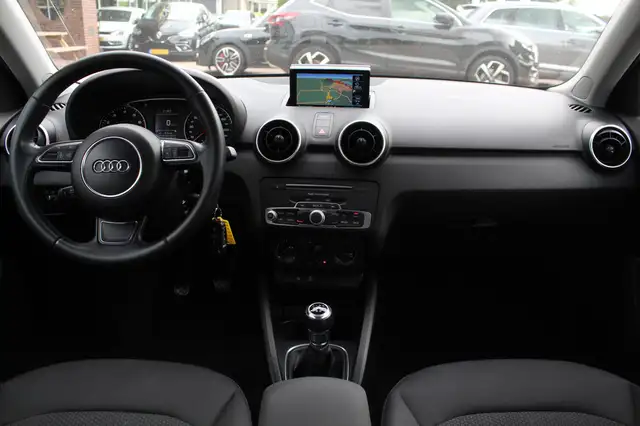 Audi A1 view 2