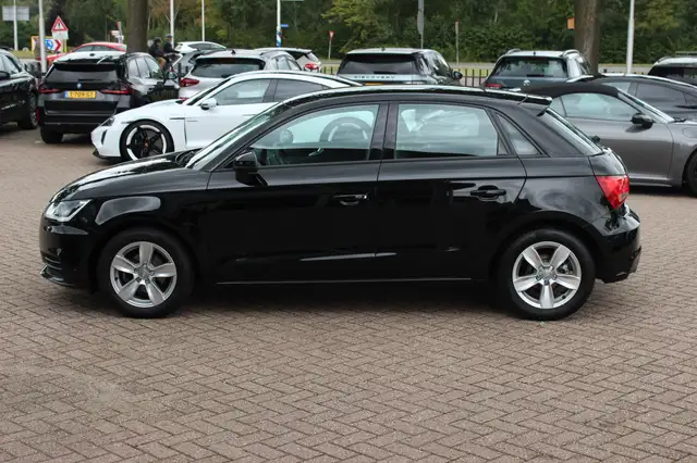 Audi A1 view 7