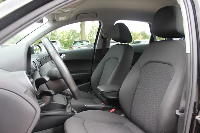 Audi A1 view 4