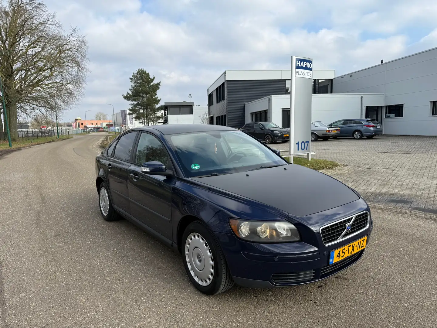 Volvo S40 1.8 Edition I INRUILKOOPJE/TREKHAAK/AIRCO/CRUISE Blau - 2