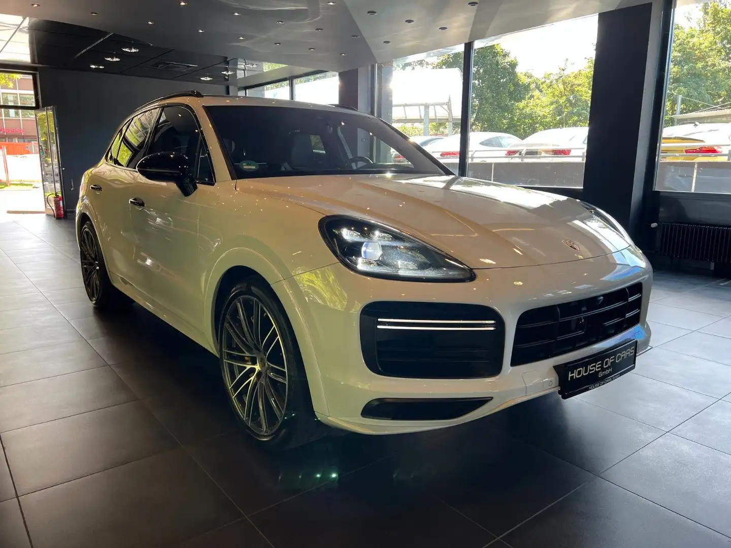 Porsche Cayenne Turbo Sport-Design-Paket*Approved*PCCB Blanc - 2