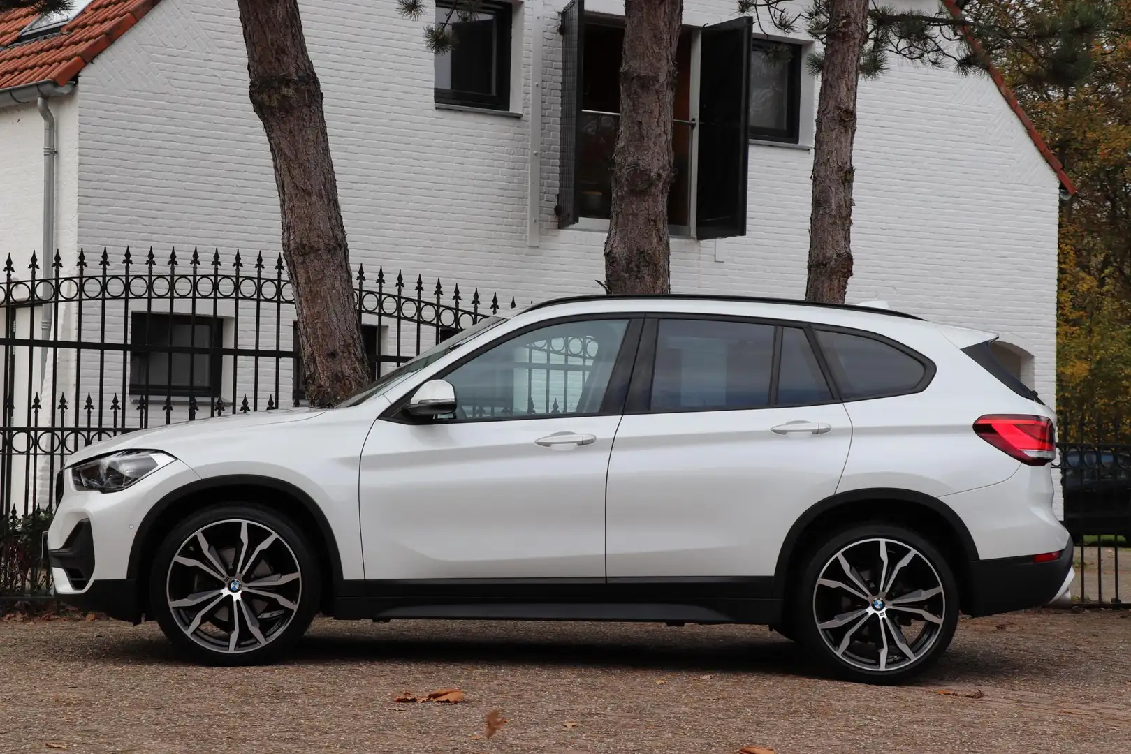 BMW X1 sDrive18i Executive |Sportstoelen |Styling 717M 20 Blanco - 2