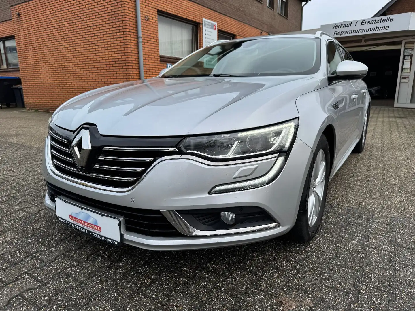 Renault Talisman Grandtour Life/AHK/Keyless GO/Navi Grau - 2
