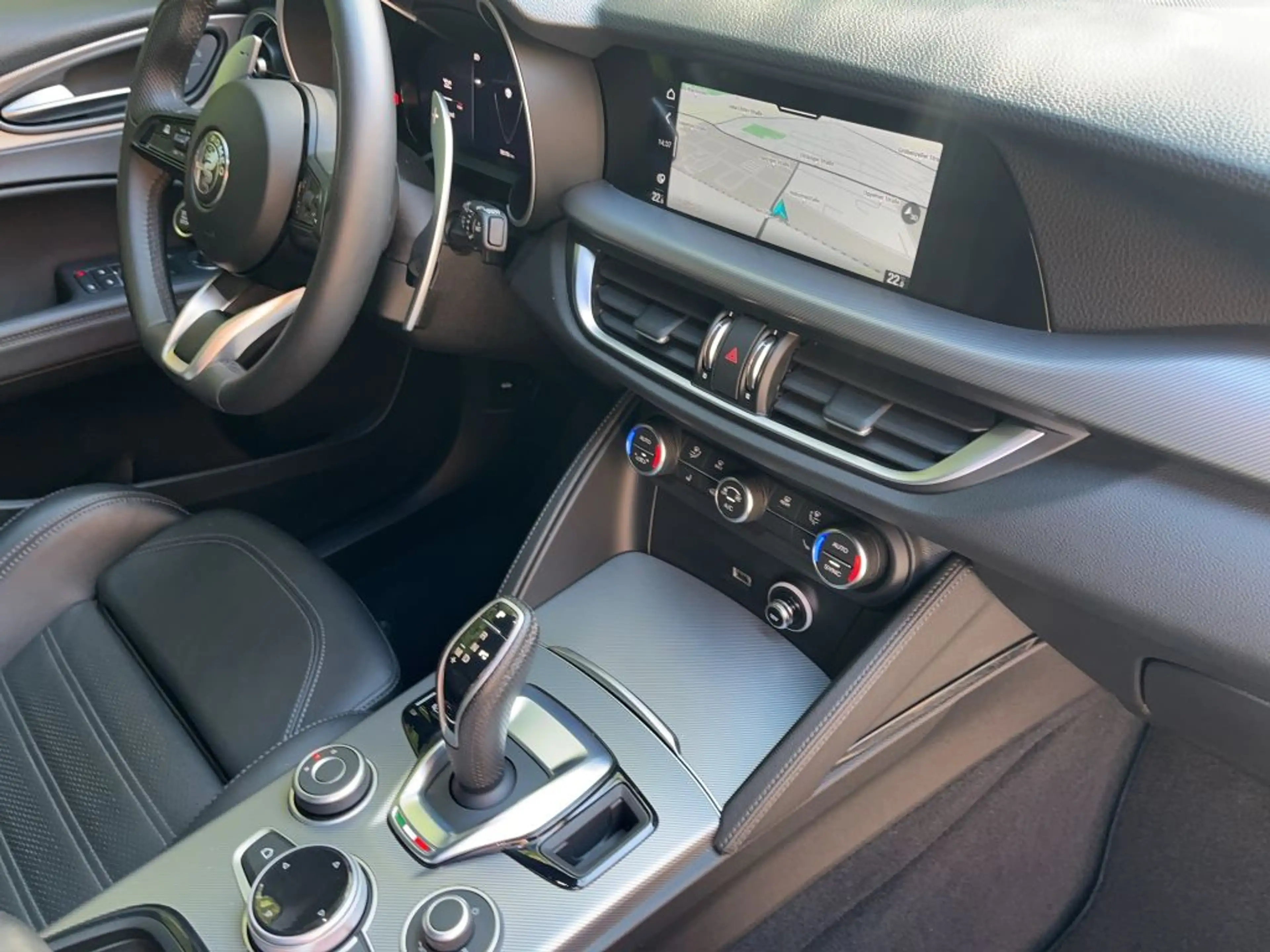 Alfa Romeo Stelvio STELVIO VELOCE FACELIFT MATRIX TOTWINKEL 1 HAND — photo 12