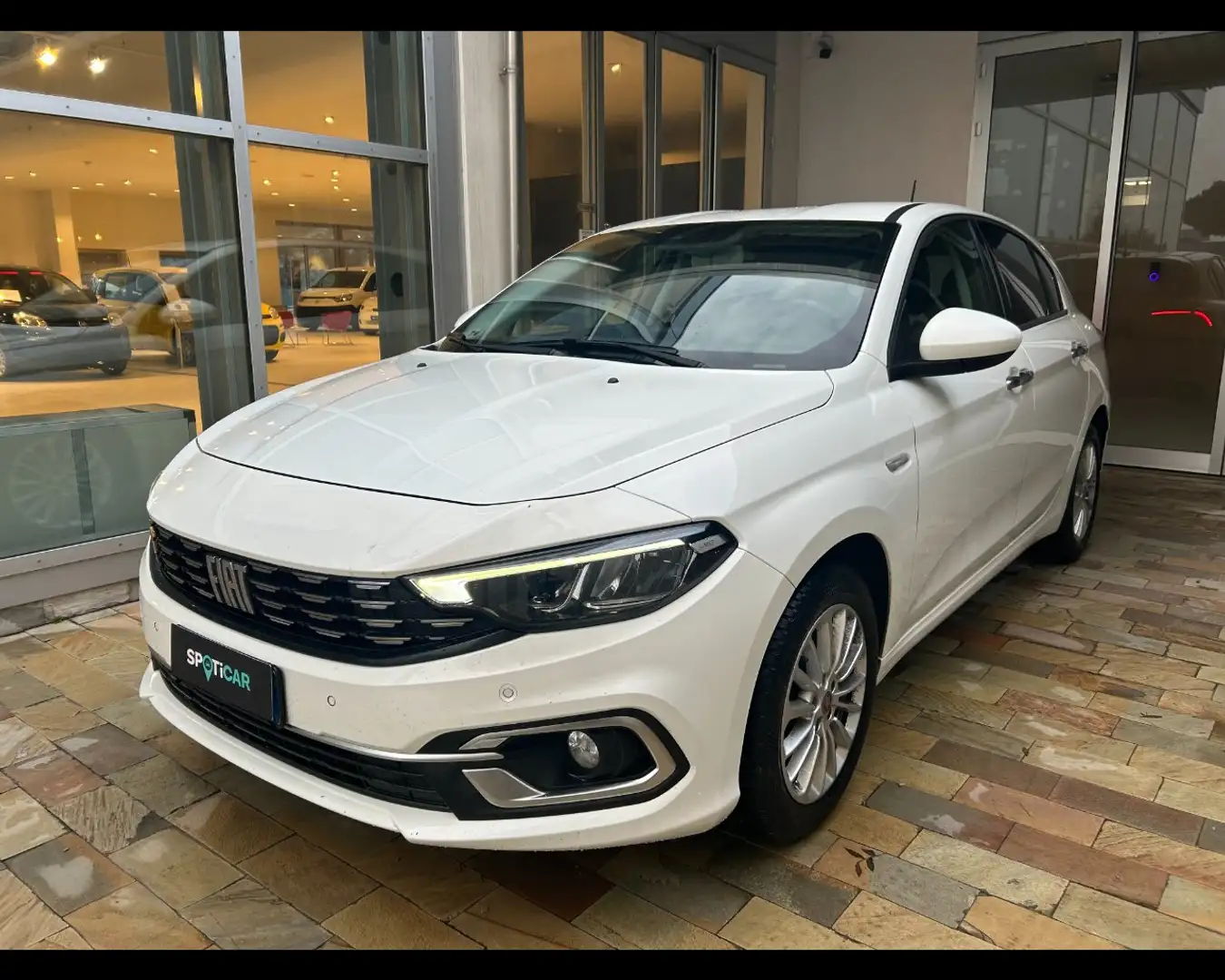 Fiat Tipo 1.3 Mjt S&S 5 porte Life Wit - 1