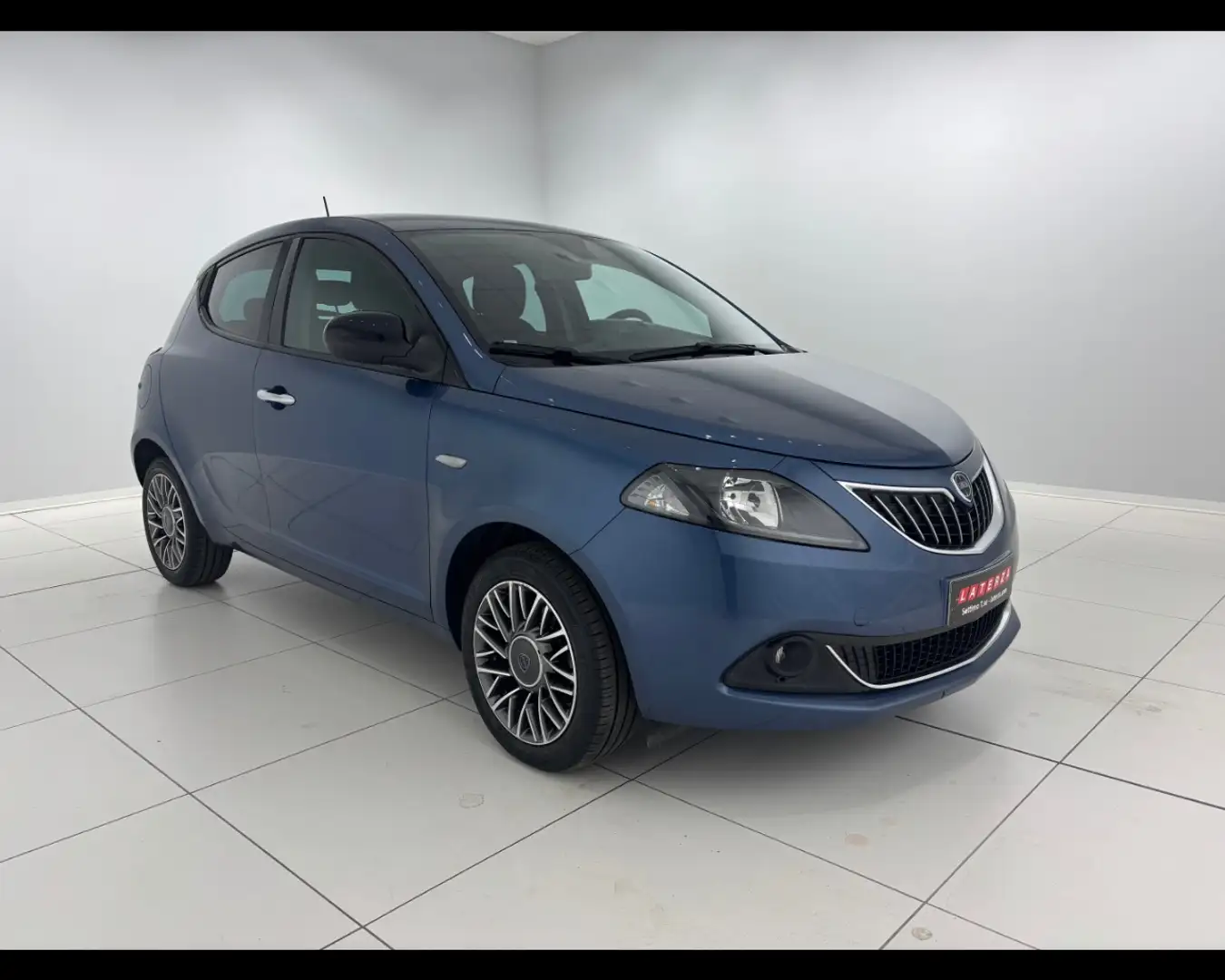 Lancia Ypsilon 1.0 FireFly Hybrid Gold Blu/Azzurro - 1