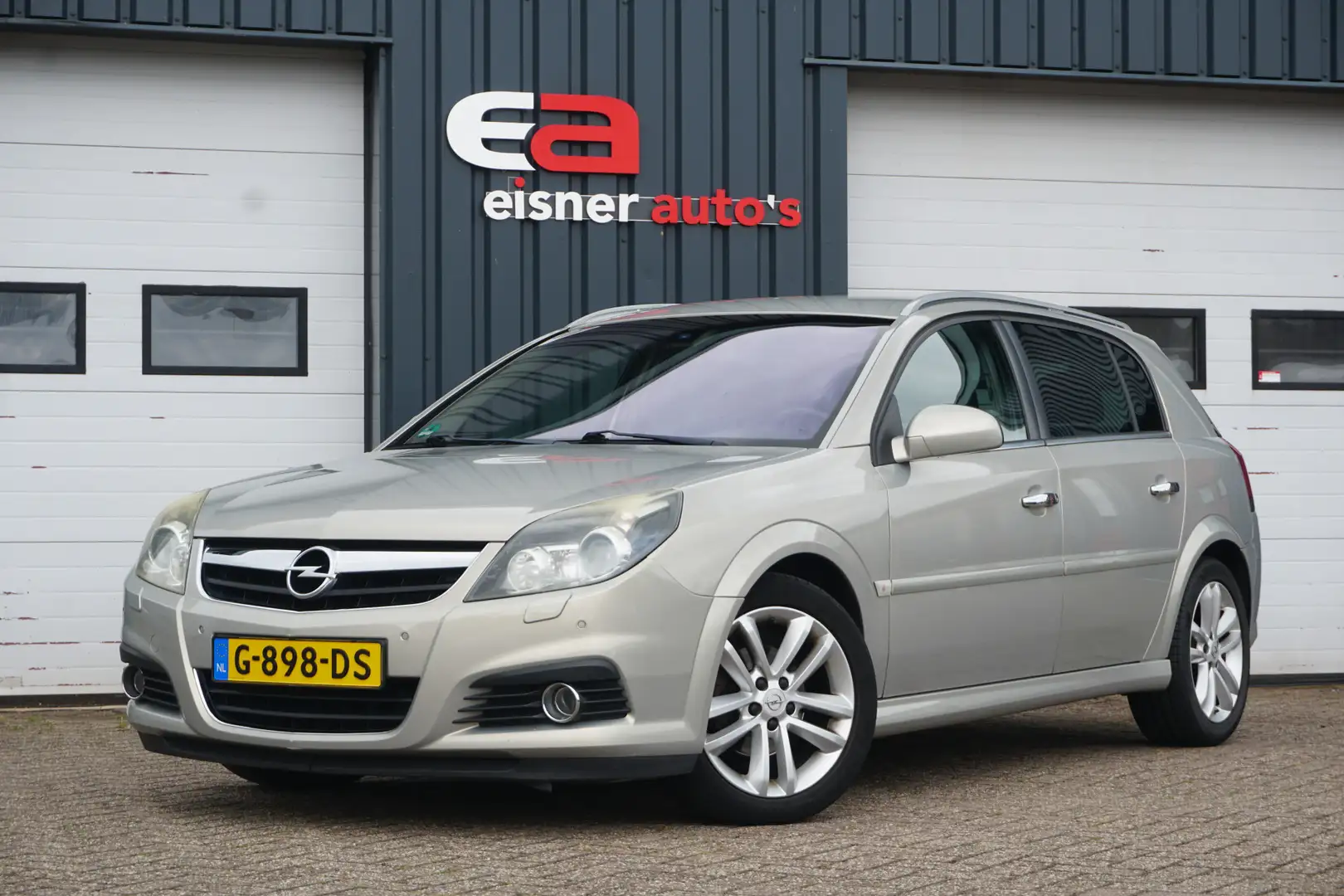 Opel Signum 2.2-16V Executive AUTOMAAT | LEDER | XENON | PDC | Grau - 1