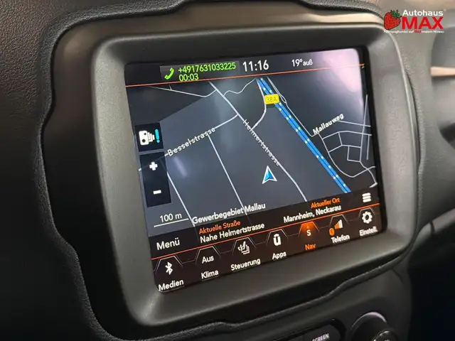 Jeep Renegade view 15