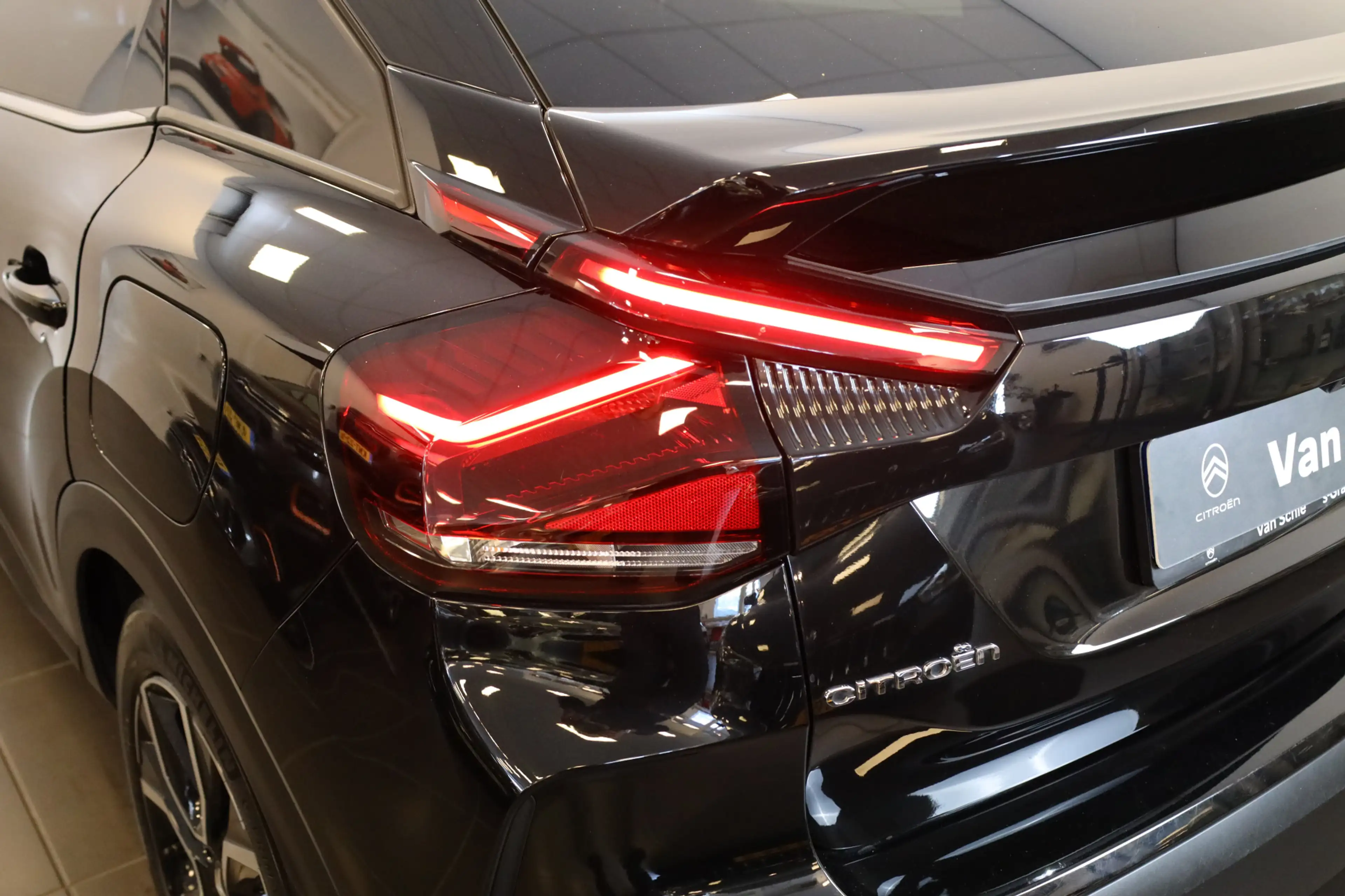 Citroen E-C4 Electric Shine 50 kWh Leer | Stoelverwarming | Camera etc — photo 26