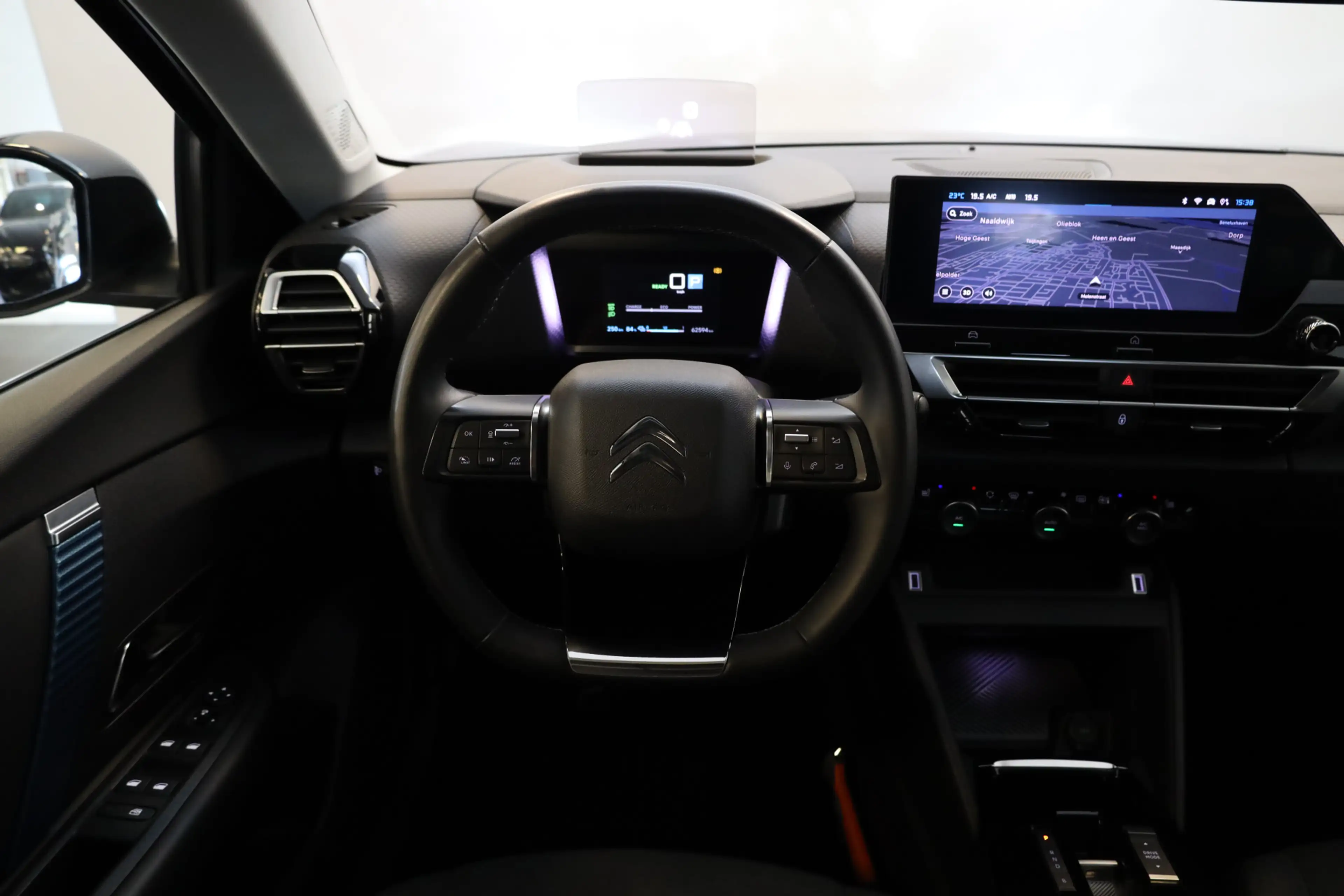 Citroen E-C4 Electric Shine 50 kWh Leer | Stoelverwarming | Camera etc — photo 5