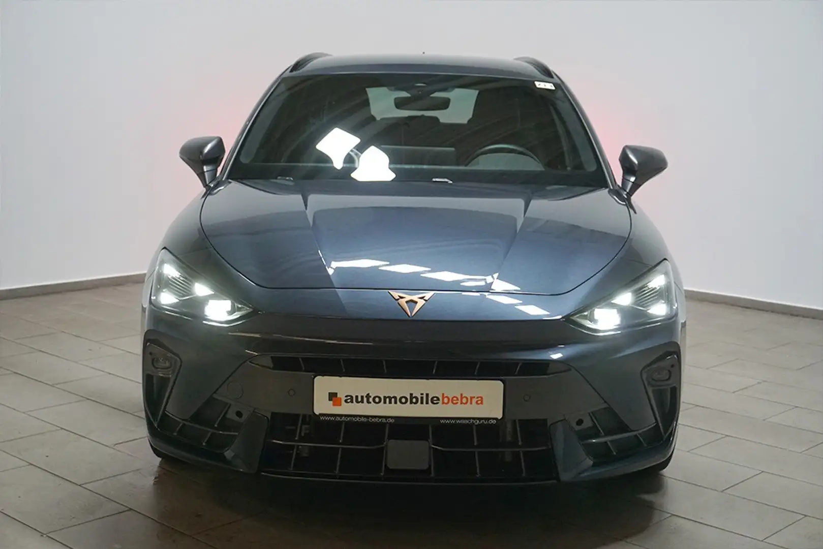 CUPRA Leon 2.0TDI DSG Virtual AHK Navi ACC Gris - 2